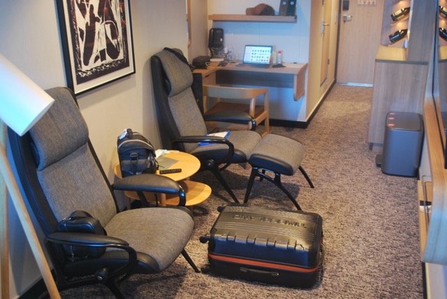 My room No.444